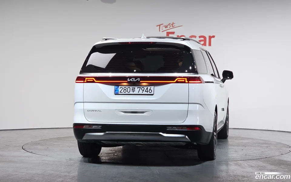 Kia Carnival 9 2023 — миниатюра 4