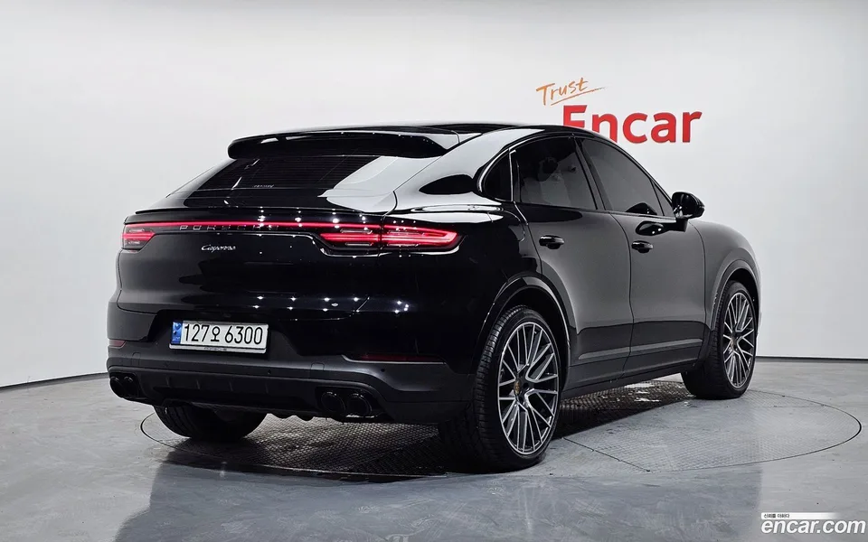Porsche Cayenne 3.0 2022 — миниатюра 2