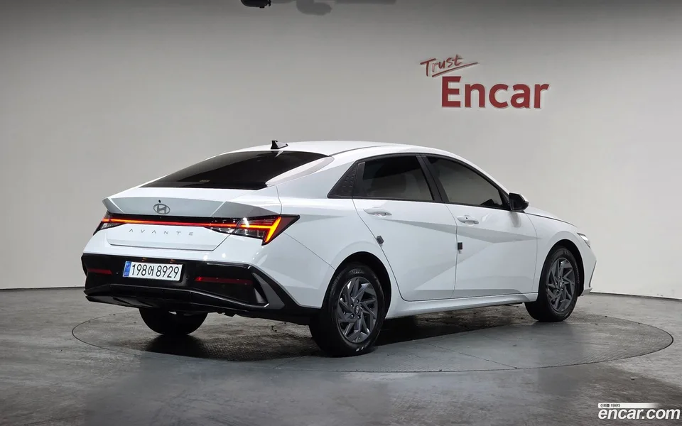 Hyundai Avante CN7 1.6 2025 — миниатюра 2
