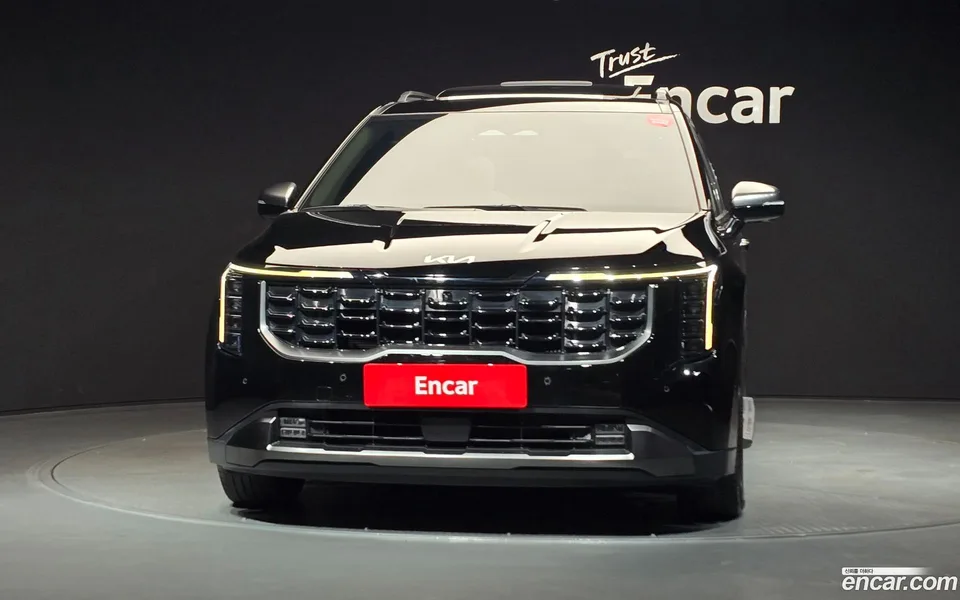 Kia Carnival 9 2023 — миниатюра 3