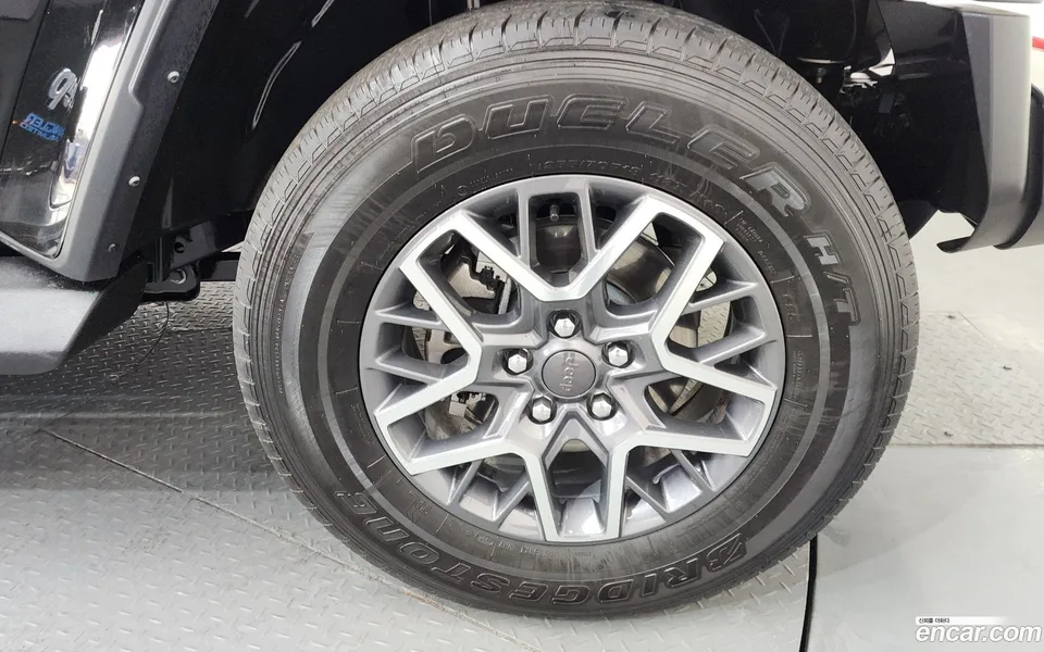 Jeep Wrangler 2.0 4 4xe 2022 — миниатюра 5