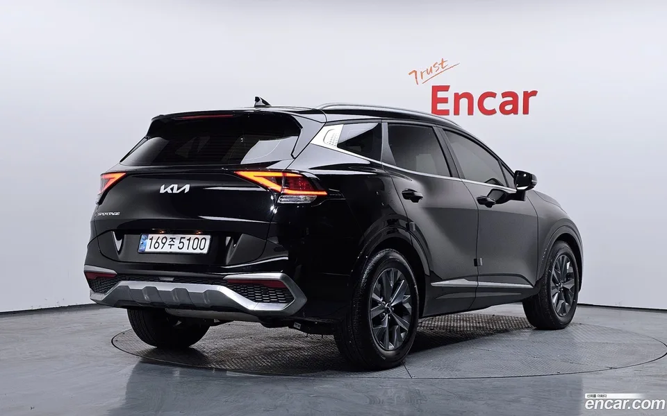 Kia Sportage 1.6 2WD 2024 — миниатюра 2