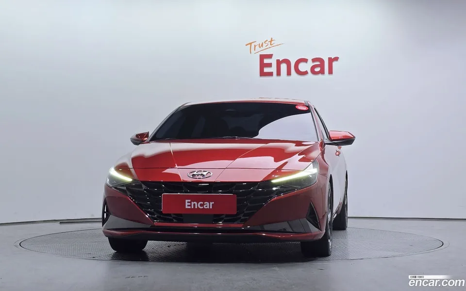 Hyundai Avante Hybrid 2022 — миниатюра 3