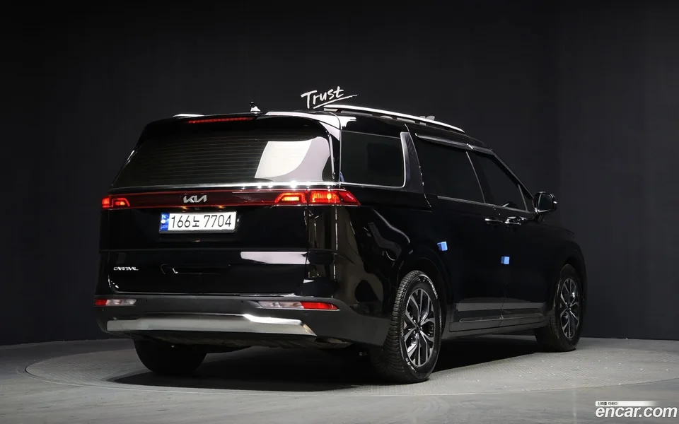 Kia Carnival 9 2023 — миниатюра 2