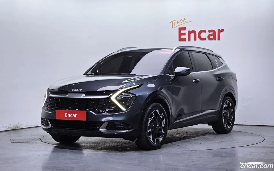 Kia Sportage 1.6 2WD 2022 — фото 1, купить с доставкой в Москву