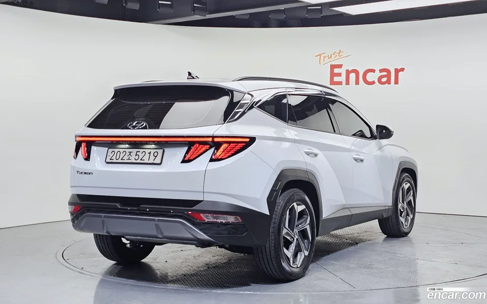 Hyundai Tucson 1.6 2WD 2023 — миниатюра 2