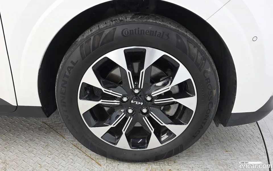 Kia Carnival 9 2022 — миниатюра 5