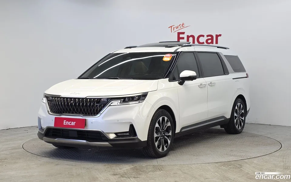 Kia Carnival 9 2022 — фото 1, купить с доставкой в Москву