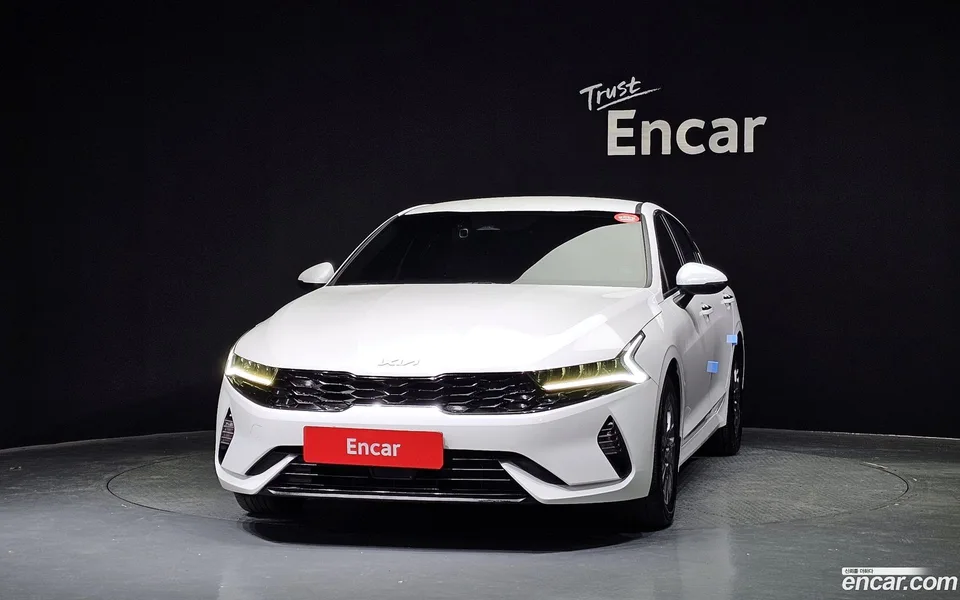 Kia K5 Hybrid 2022 — миниатюра 3