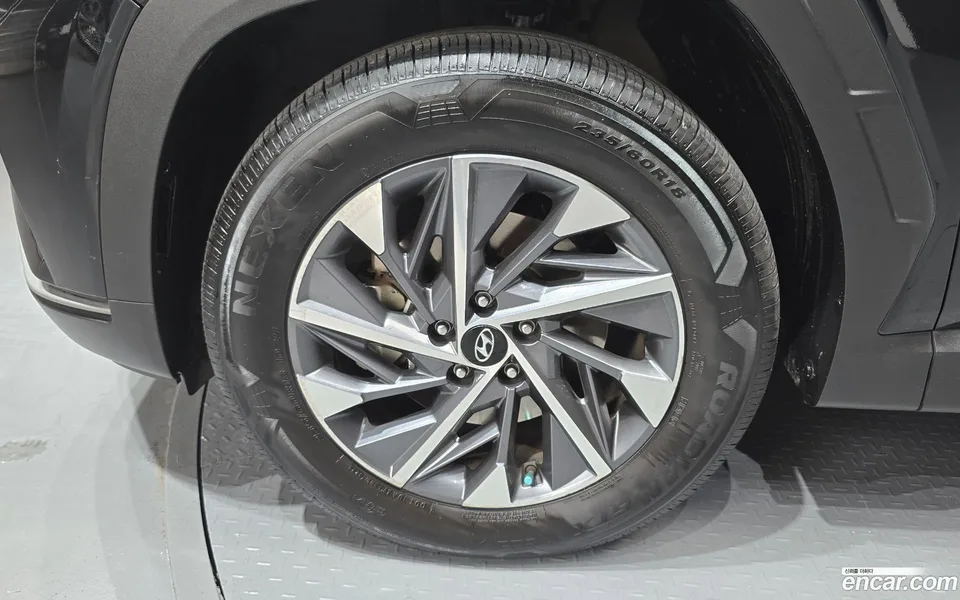 Hyundai Tucson 1.6 4WD 2022 — миниатюра 5