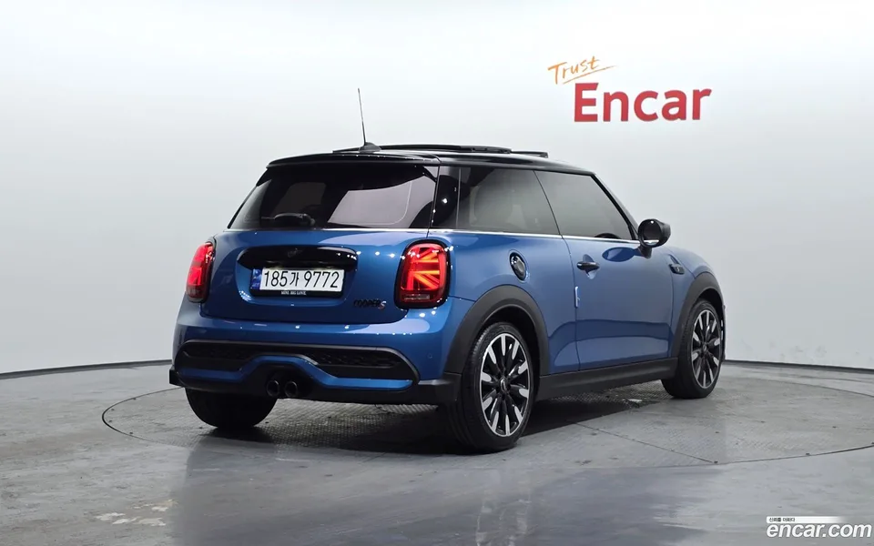 MINI Cooper S 2023 — миниатюра 2