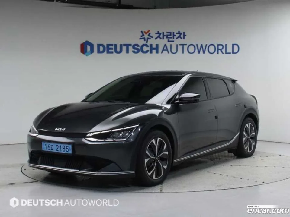 Kia EV6 4WD 2022 — фото 1, купить с доставкой в Москву