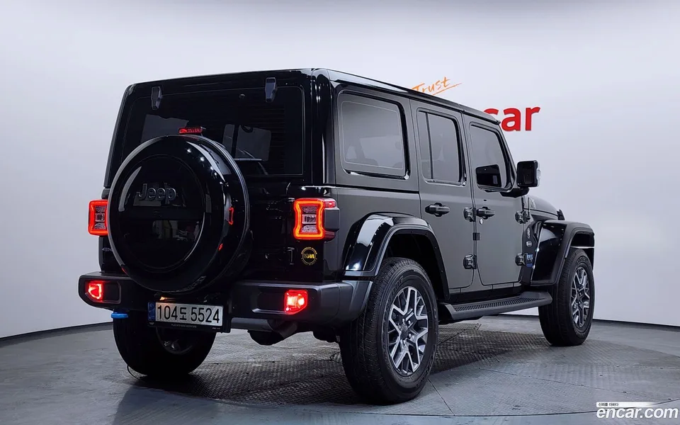Jeep Wrangler 2.0 4 4xe 2022 — миниатюра 2