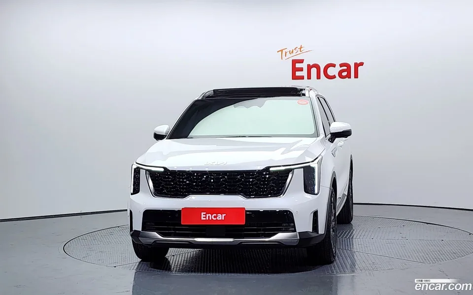 Kia Sorento HEV 1.6 2WD 2023 — миниатюра 3