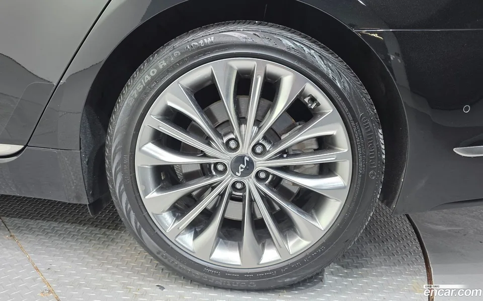Kia K9 3.8 GDI AWD 2023 — миниатюра 5