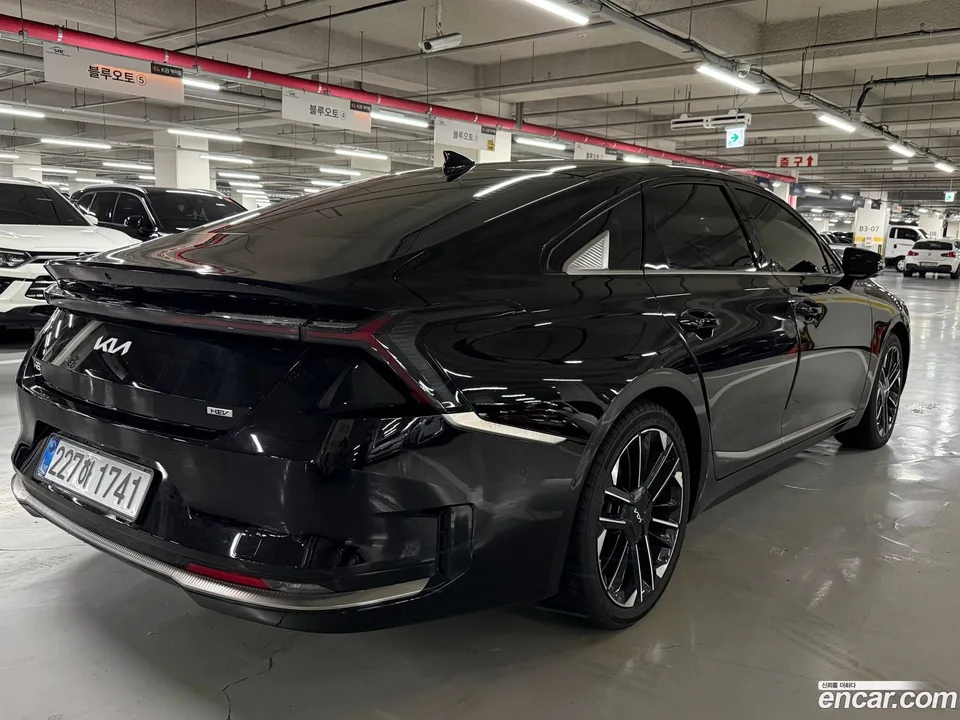Kia K8 Hybrid 2025 — миниатюра 3