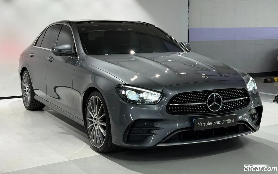 Mercedes-Benz E-Class E350 4MATIC AMG Line 2022 — миниатюра 2