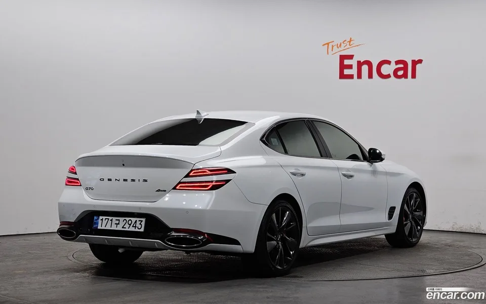 Genesis G70 2.0T 4WD 2022 — миниатюра 2