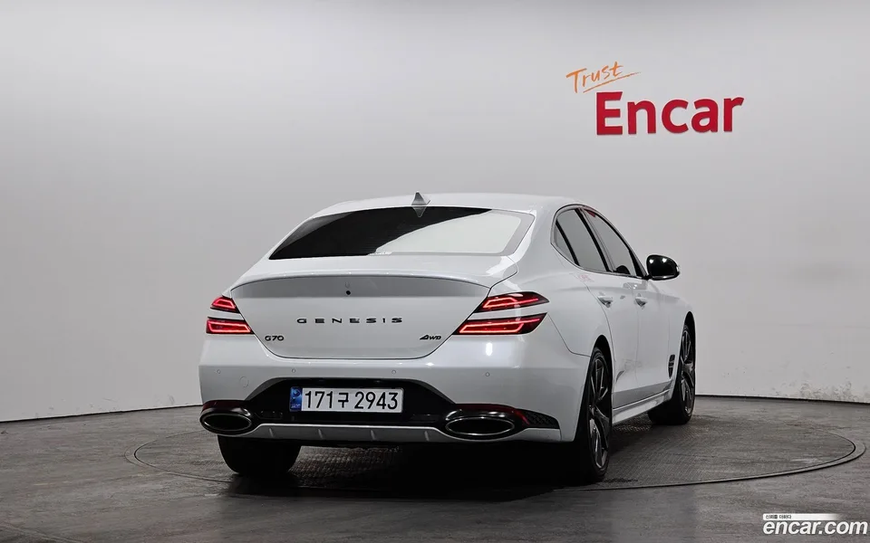 Genesis G70 2.0T 4WD 2022 — миниатюра 4