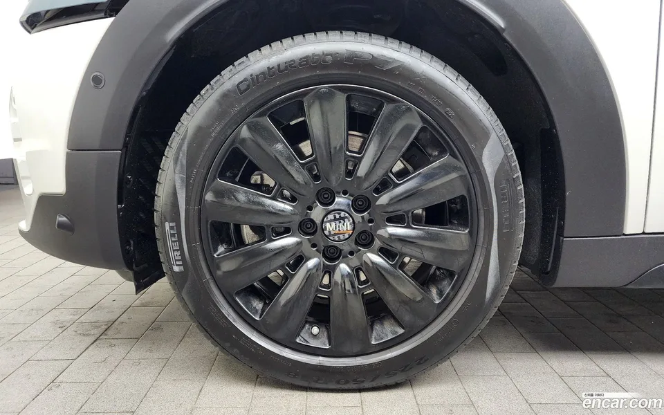 MINI Cooper S Countryman ALL4 2024 — миниатюра 5