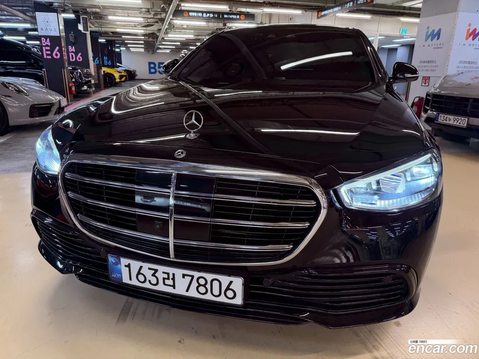 Mercedes-Benz S-Class S450L 4MATIC 2023 — фото 1, купить с доставкой в Москву