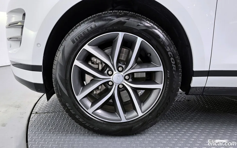Land Rover Range Rover Evoque P250 SE 2025 — миниатюра 5
