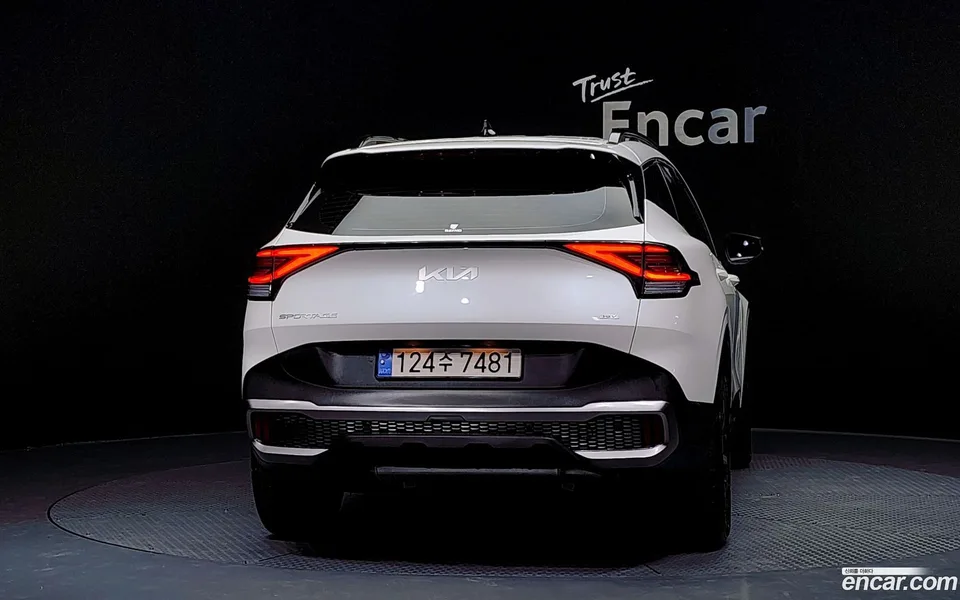 Kia Sportage Hybrid 2WD 2024 — миниатюра 4