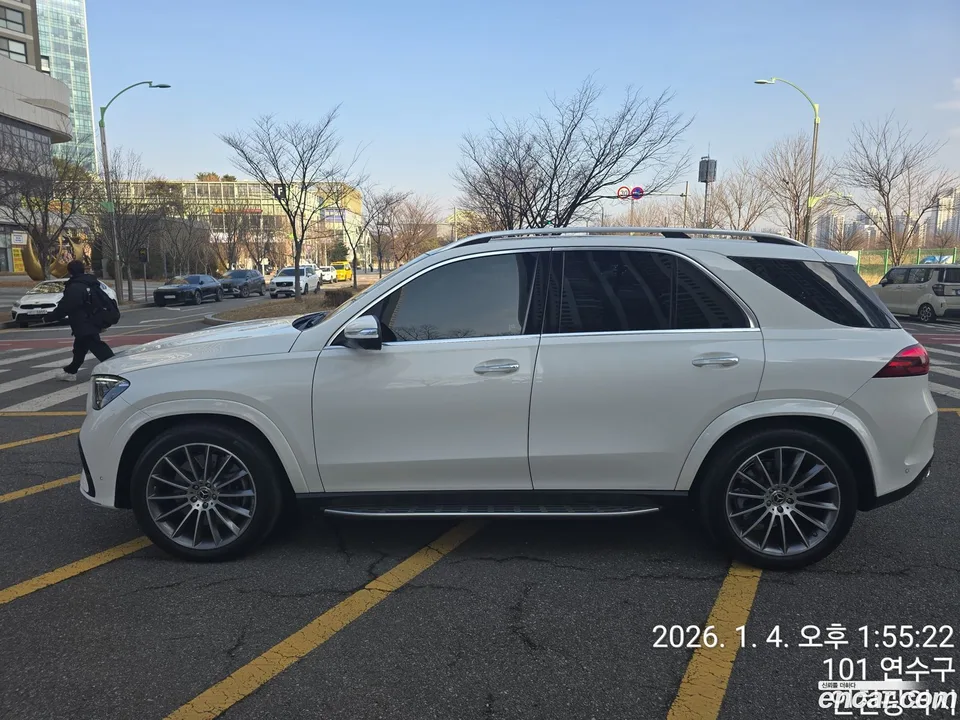 Mercedes-Benz GLE-Class GLE450 4MATIC 2025 — миниатюра 5