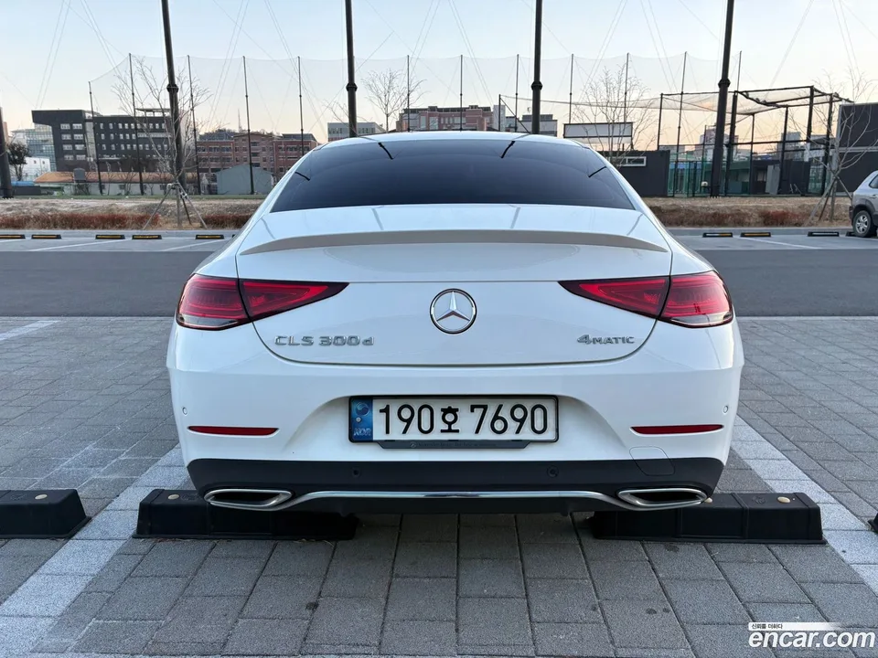Mercedes-Benz CLS-Class CLS300d 4MATIC 2022 — миниатюра 2