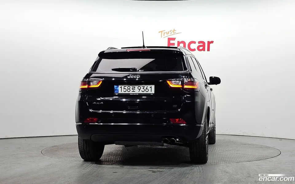 Jeep Compass S2.4 AWD 2022 — миниатюра 3