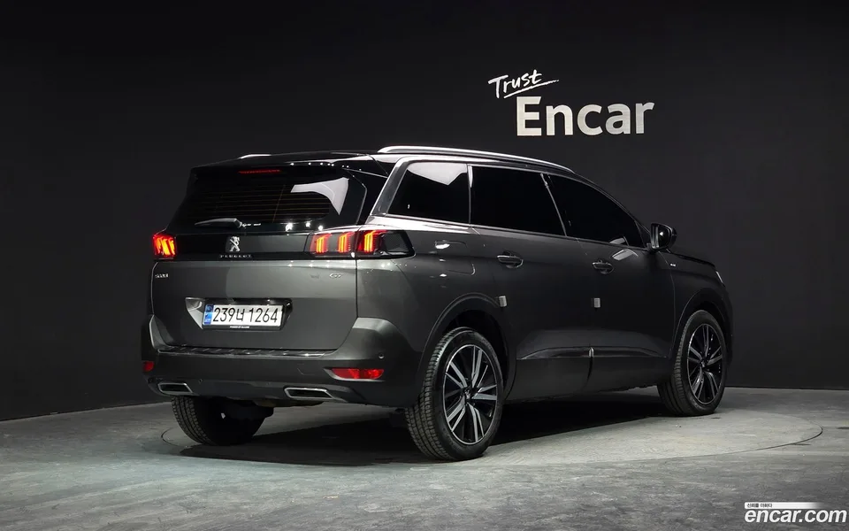 Peugeot 5008 1.2 Pure Tech GT 2024 — миниатюра 2