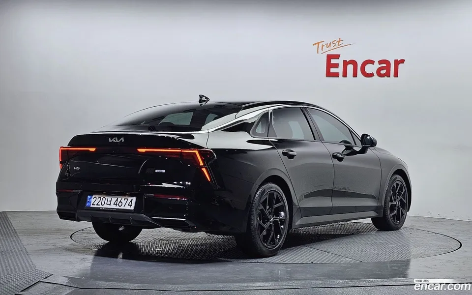 Kia K5 Hybrid 2024 — миниатюра 2