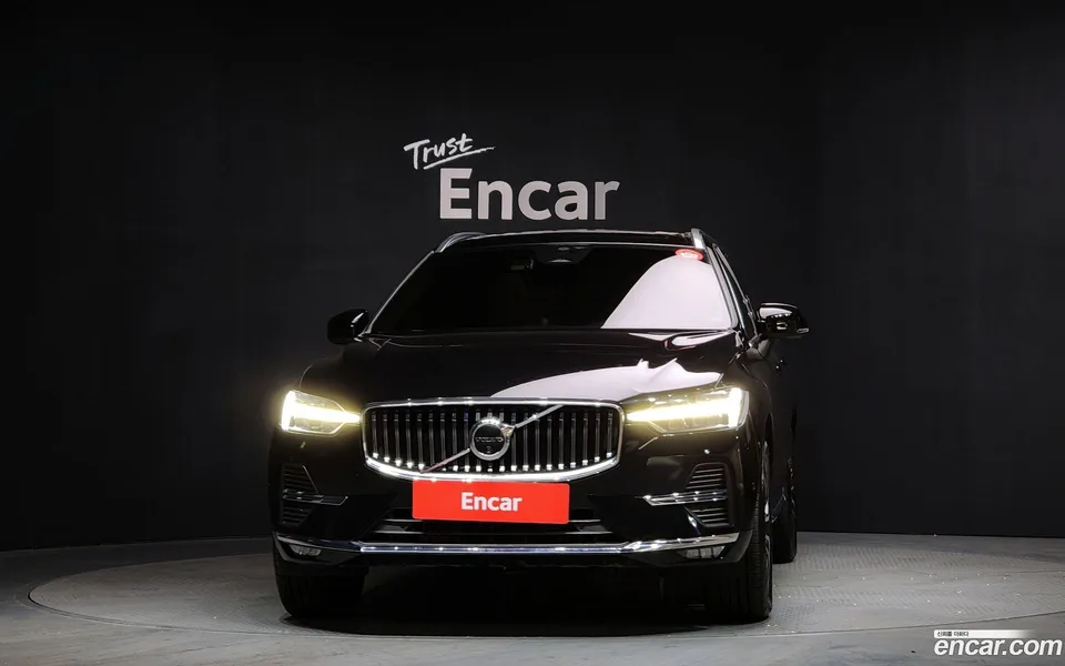Volvo XC60 B5 2024 — миниатюра 3
