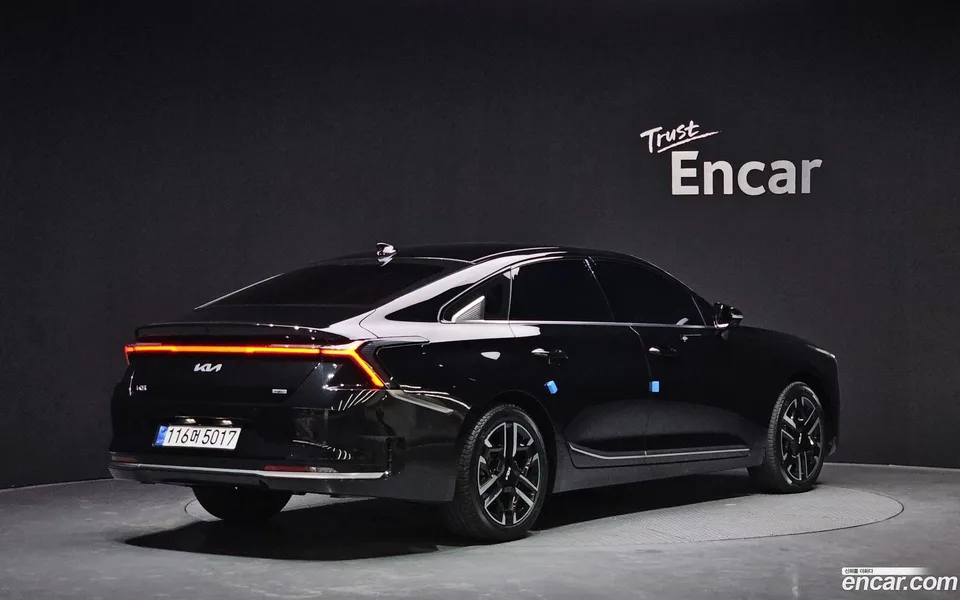 Kia K8 Hybrid 2025 — миниатюра 2