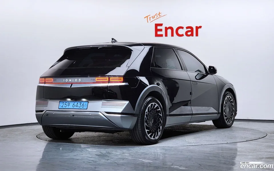 Hyundai Ioniq 5 2022 — миниатюра 2