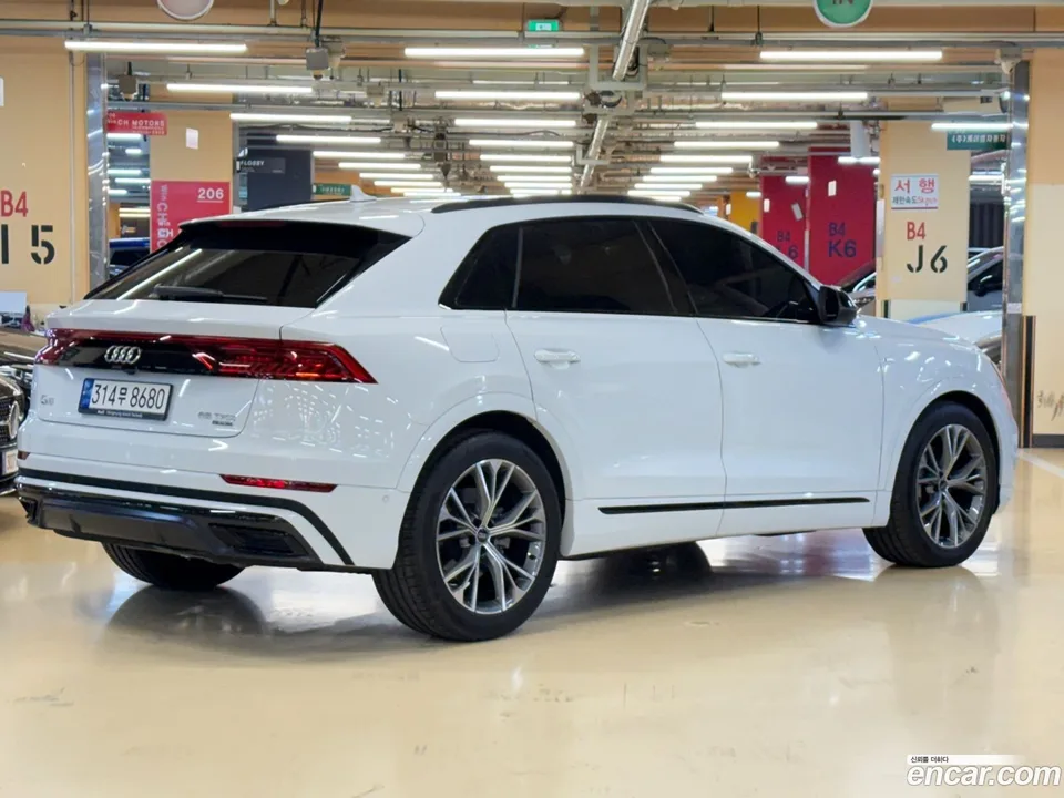 Audi Q8 (4M) 55 TFSI 2022 — миниатюра 2
