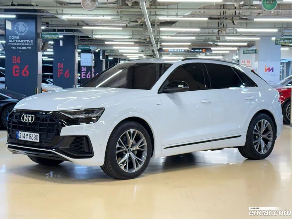 Audi Q8 (4M) 55 TFSI 2022 — фото 1, купить с доставкой в Москву