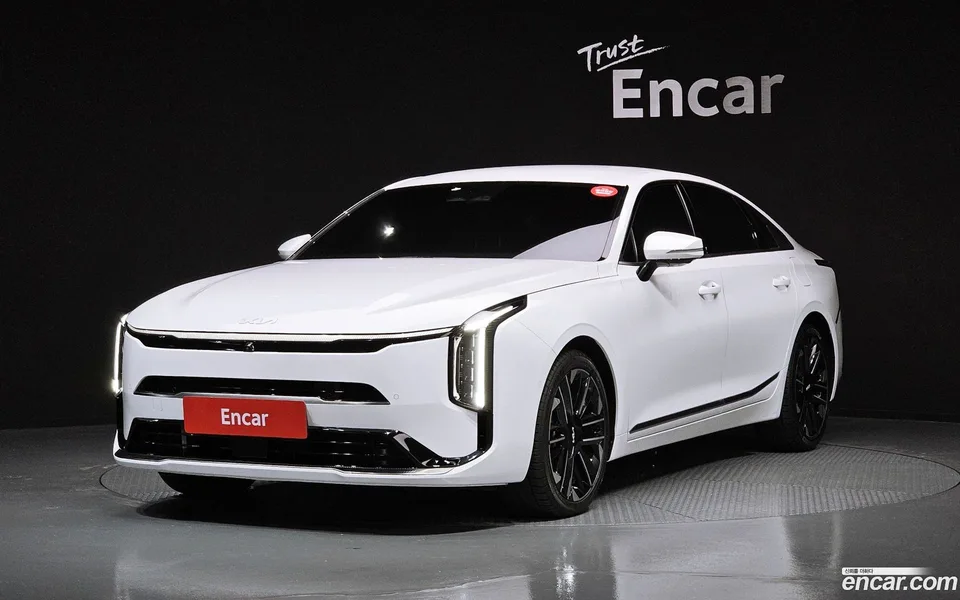 Kia K8 2.5 2WD 2025 — фото 1, купить с доставкой в Москву