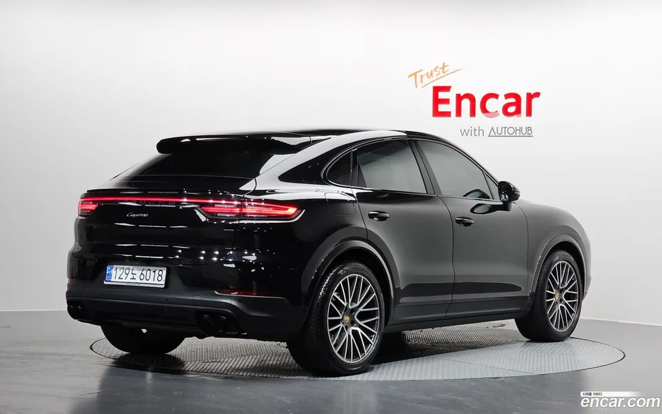 Porsche Cayenne 3.0 2023 — миниатюра 2