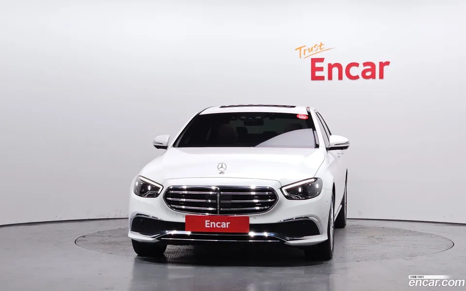 Mercedes-Benz E-Class E250 2022 — миниатюра 3
