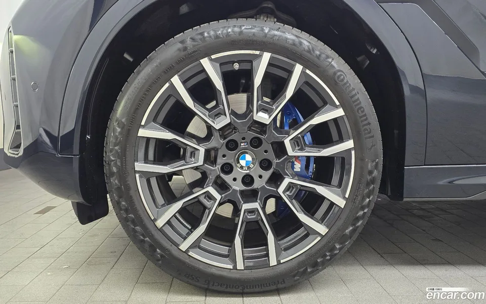 BMW X6 xDrive40i M 2025 — миниатюра 5