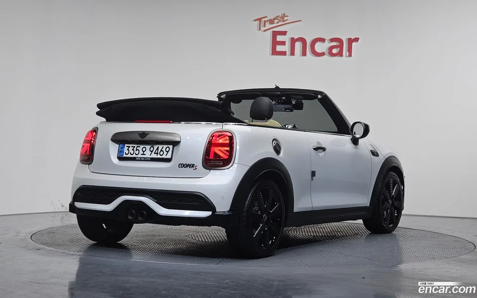 MINI Cooper S Convertible 2023 — миниатюра 2
