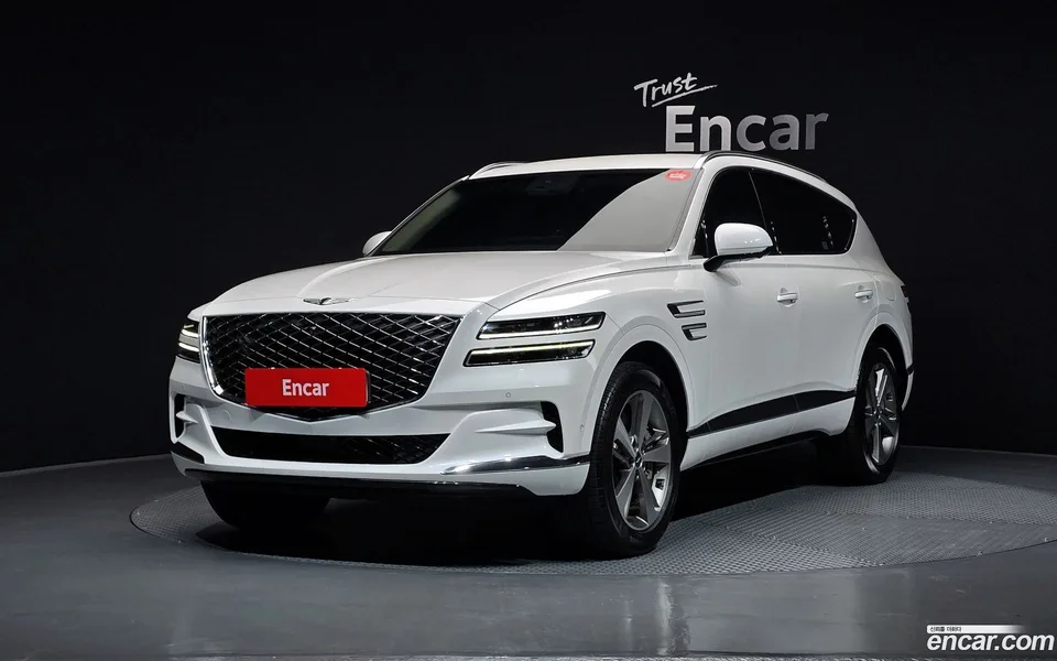 Genesis GV80 2.5T AWD 2023 — фото 1, купить с доставкой в Москву