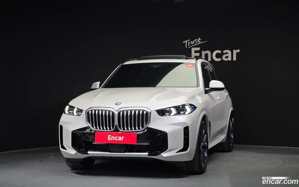 BMW X5 xDrive 40i M 2024 — миниатюра 3