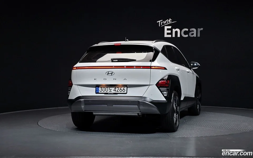 Hyundai Kona 1.6 2WD 2024 — миниатюра 4