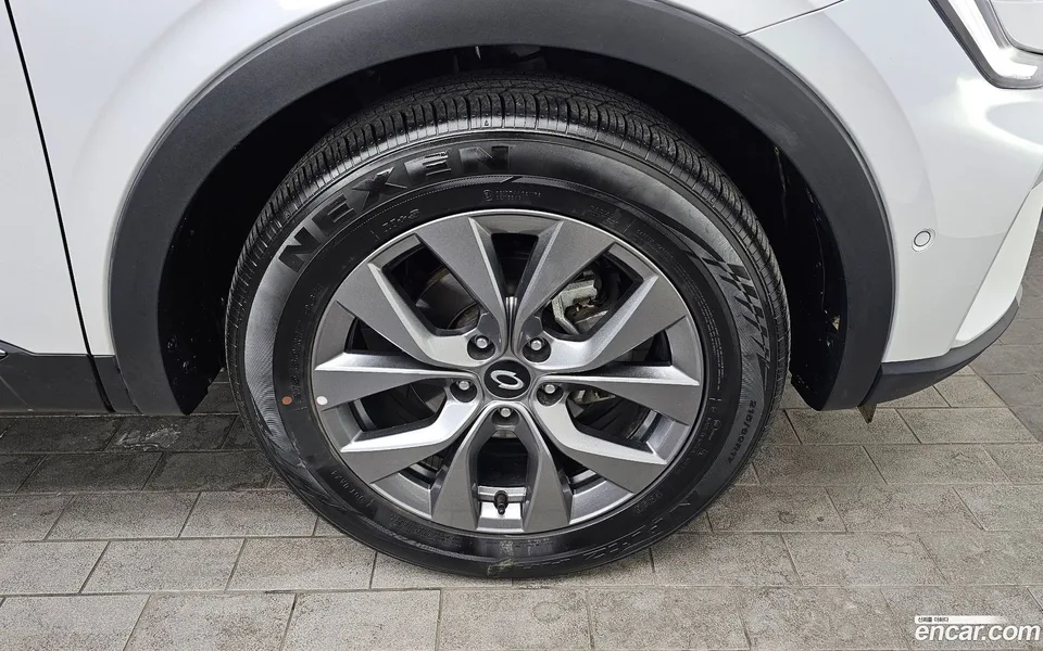 Renault Samsung XM3 (Arkana) 1.6 GTe 2024 — миниатюра 5