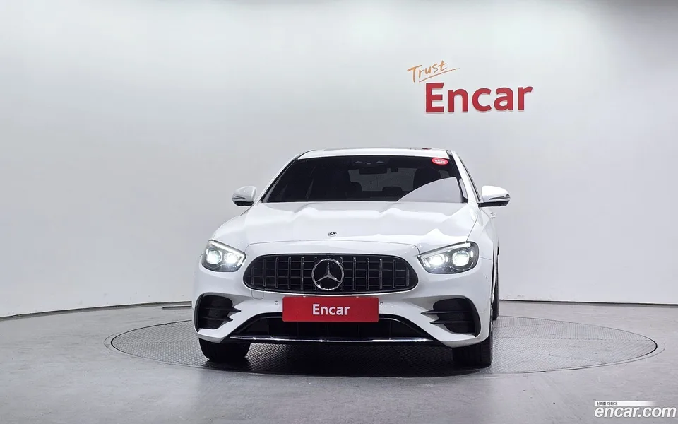 Mercedes-Benz E-Class E220d 4MATIC AMG Line 2022 — миниатюра 3