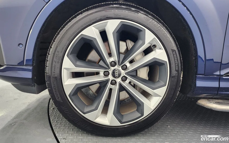 Audi Q7 (4M) 55 TFSI 2022 — миниатюра 5