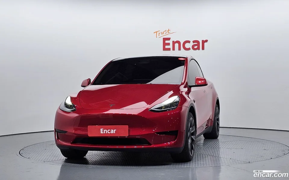 Tesla Model Y RWD 2024 — миниатюра 3