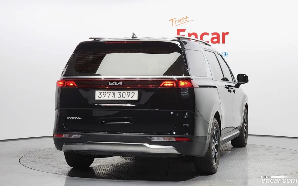 Kia Carnival 9 2023 — миниатюра 4